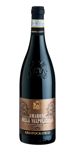 Garrafa do vinho Amarone della Valpolicella DOCG Aristocratico